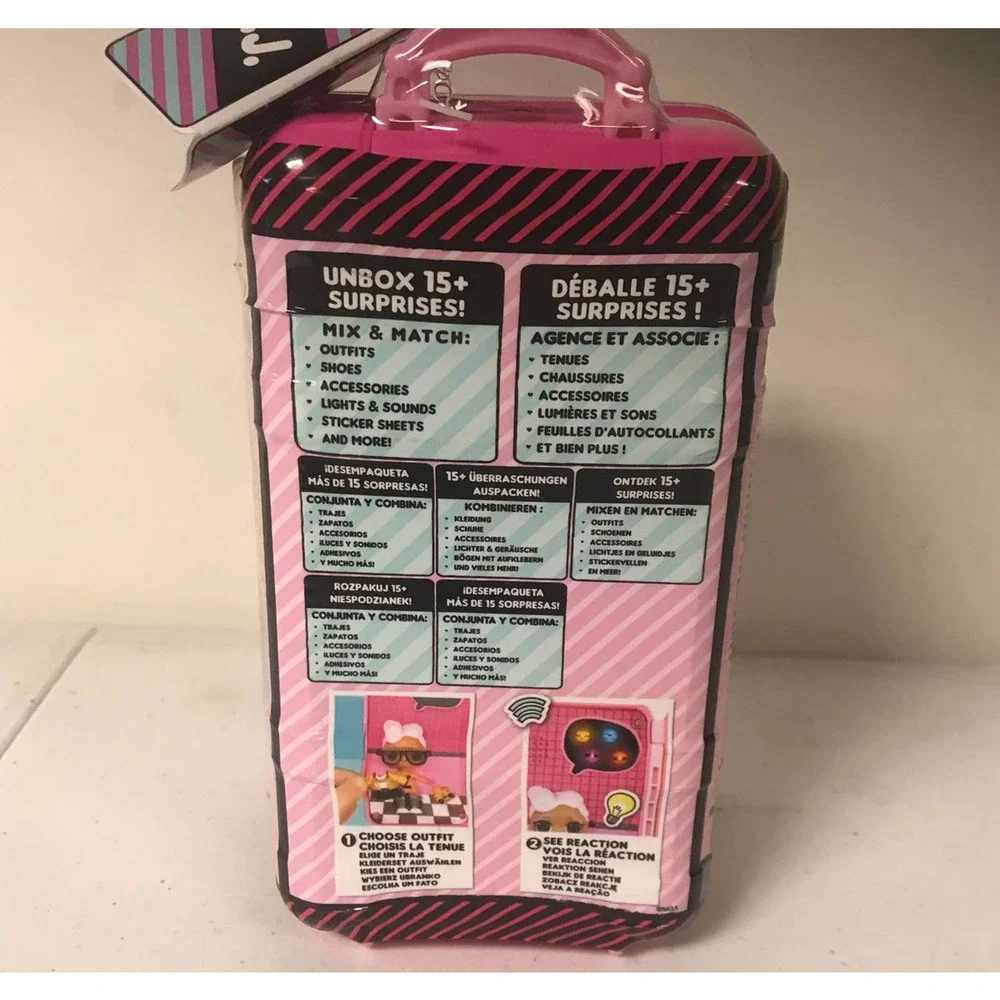 L.O.L. Surprise! Style Suitcase Electronic Playset - D.J. - Picture 7 of 9